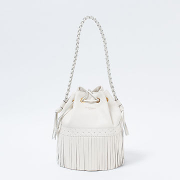 夏の着こなしを格上げする、大人のための上質バッグ５選