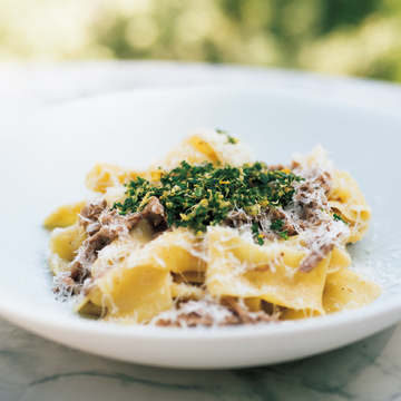 ロンドンで長く愛されるデリ併設イタリアンが上陸『リナストアズ』