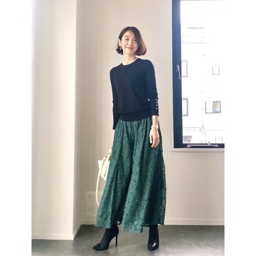 緑のレーススカート♩