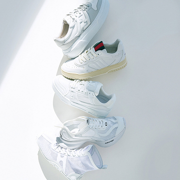 着こなしにアクセントを加える "効かせ"スニーカー5選