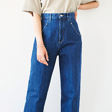 リピーター多数！「ロエフ」の定番デニムで気になる腰まわりをカバー