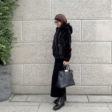 ZARAのエコファーフードジャケット