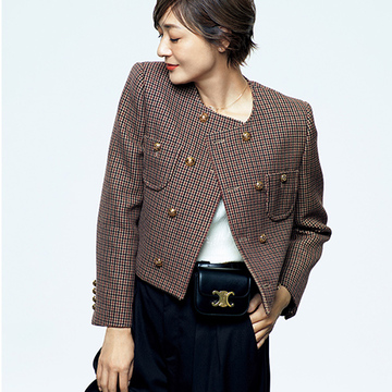 ショート丈でモード感たっぷり！夏秋活躍してくれる「セリーヌのダブルジャケット」