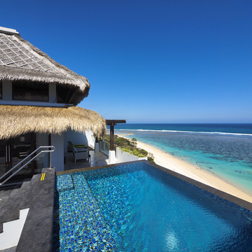 バリ最上級の白砂のビーチに蒼いラグーン、 サマベ バリ 【インドネシアのお薦めホテル】