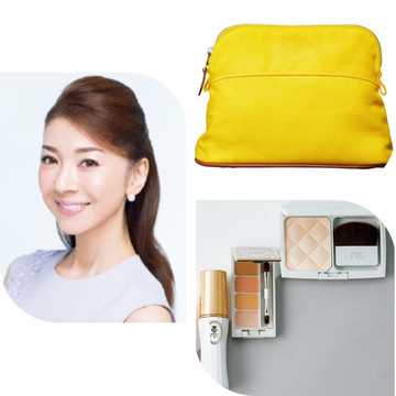 きれいを作る化粧ポーチ＆中身拝見 photo gallery