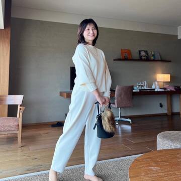 海と山とおしゃべりを満喫！の女子旅はホワイトコーデで。