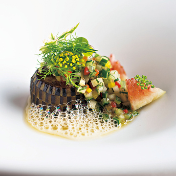 食後感が軽やか！外食の楽しみを味わえる隠れ家のようなフレンチ店『nôl』が日本橋にオープン