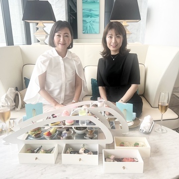 芦屋でゆったりアフタヌーンティーコーデはブラック