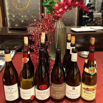 ヌーヴォーだけじゃない！ボジョレーワインの楽しみ方