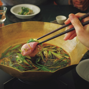 具材は３種まで！ 料理家・野口真紀さんの「シンプル贅沢鍋」レシピ２選【大人のごちそう鍋】