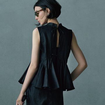 【「黒」の涼感ラグジュアリー】肌を沈んで見せないヘルシーな黒は大人の味方！