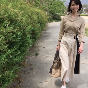 ユニクロのフレンチリネンシャツ「スキッパータイプ」が優秀♪