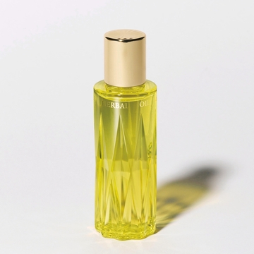 【2025年下半期 審査員たちの私的ベストコスメ】ハリとツヤをもたらす傑作クリーム、くすみが気になる冬に大活躍するオイルほか