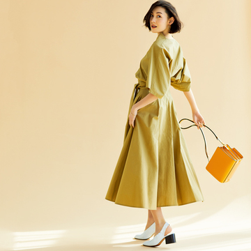 【アラフィーの甲深靴】「フェミニン系」の甲深シューズでモード＆エレガンスに！