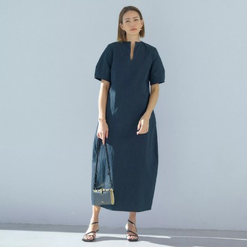 大人が素敵に見える夏の最旬服「SINME×éclat」Uネックワンピース