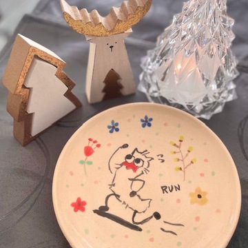 絵付け体験しました！オリジナルのお皿作り～♡