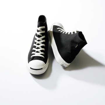 降っても晴れてもおしゃれにお出かけ。雨の日が楽しくなる小物　五選