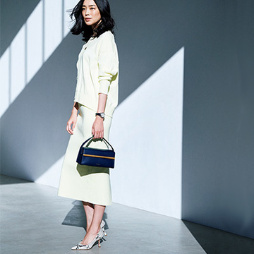 リュクスな素材と柄で上級者顔に！ “パイソン柄シューズ”【アラフィーのちょい攻め靴】