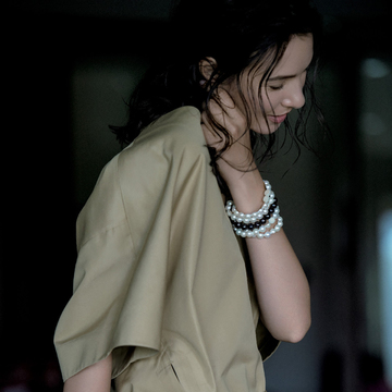 伊藤美佐季さんに学ぶ、手首の重ねづけジュエリー　五選