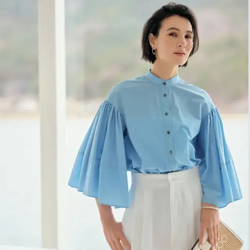 50代に似合うシャツ＆ブラウスコーデ photo gallery