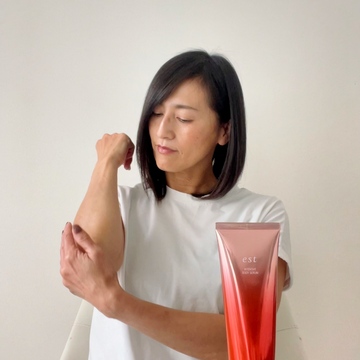 estボディセラム&トレーニングでMy腕活