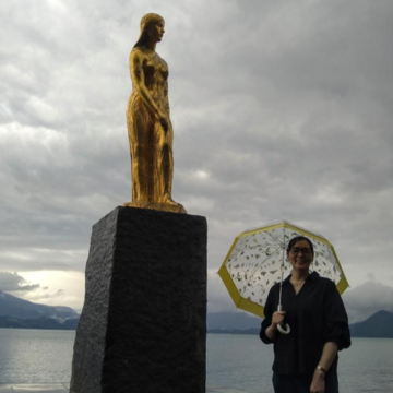 日本一深い湖、田沢湖。秋の空に翻弄されつつも、楽しい一日。