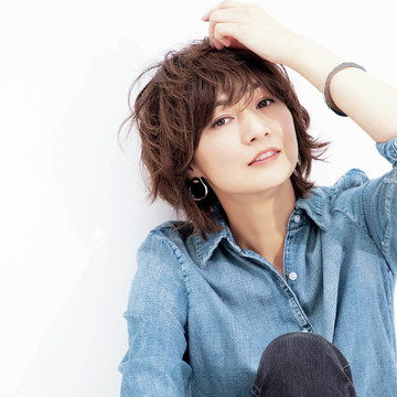 富岡佳子＆ブレンダも登場！ 大人のための2019年春ヘアスタイル -ショート＆ロング-　五選