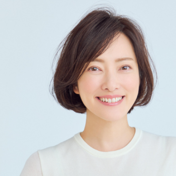 ボブヘアと相性抜群！つぶれやすいフロントのお悩みは“隠し前髪”がスマートに解決【50代髪型・ヘアスタイル】