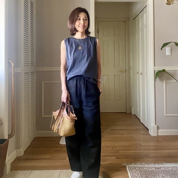 綺麗めカジュアルなタンクトップコーデ