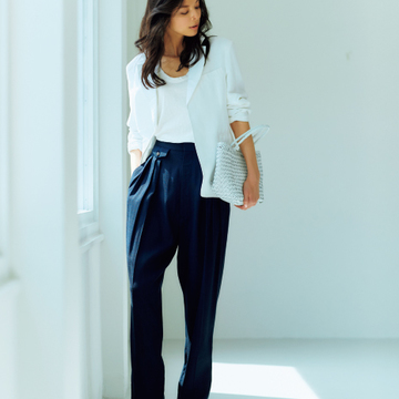 おしゃれ賢者溺愛ブランド！　INSCRIRE（アンスクリア）の“腰高パンツ” 