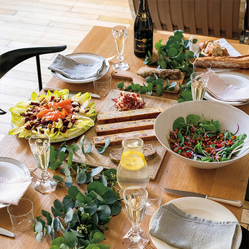 どんなメニューを並べる？雨宮塔子さんのパリ流「おもてなし」ランチ【12月のパリの集まり〈後編〉】