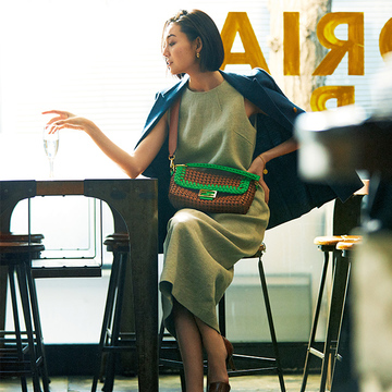 【春のショルダーバッグ4選】太めストラップが旬！個性的な“映えバッグ”を手に