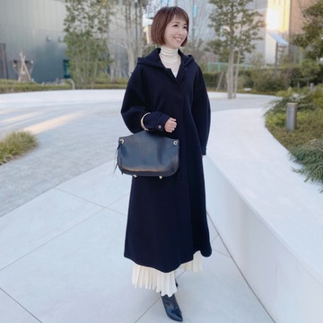 超軽量！春まで着られるコート