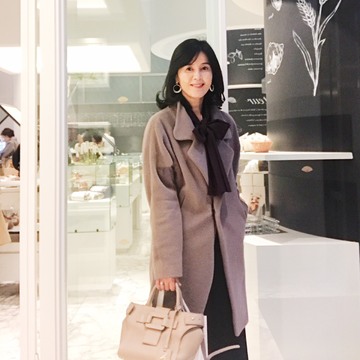 グレージュ×パープル