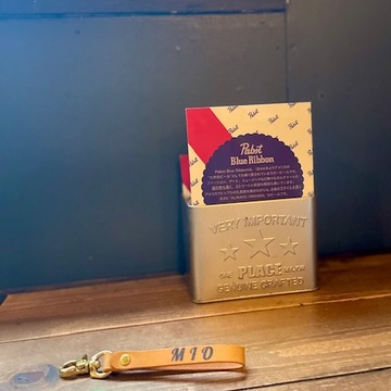 旅で見つけた革のおしゃれストラップ