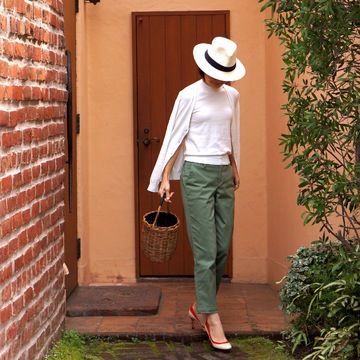 豊富な色バリエが魅力「MARIBELLE JEAN」のカラーパンツ