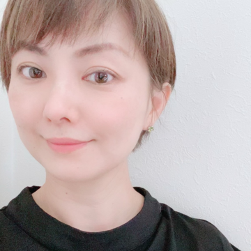 大人のヘアカラー　立体感ハイライトに挑戦！