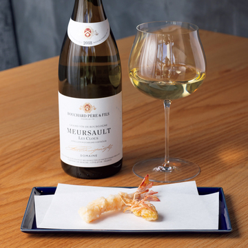 天ぷらとワインのマリアージュを気軽に堪能できる『天ぷらとワイン しの』