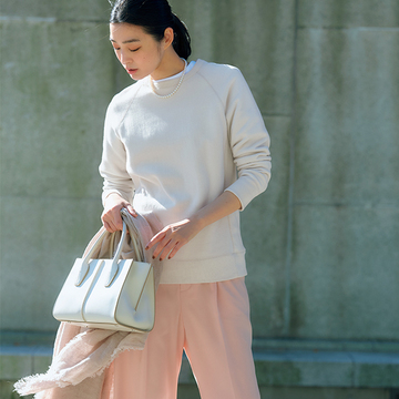  品よく着こなせる！大人に似合う「エイトン」の最新スウェット