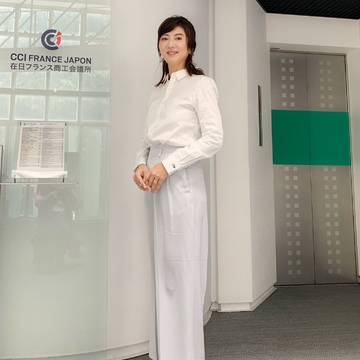 春シャツスタイル