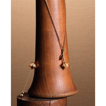 【eclat’s pick up】ロロ・ピアーナの春夏新作ジュエリーが50代の装いにおしゃれな奥行きを生む