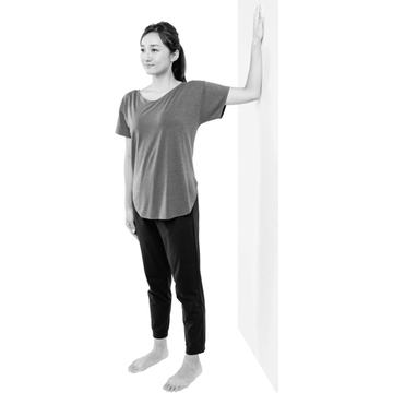 【1日5分 首コリ改善ストレッチ④】脱・ねこ背の胸ストレッチで姿勢を正しく保つ