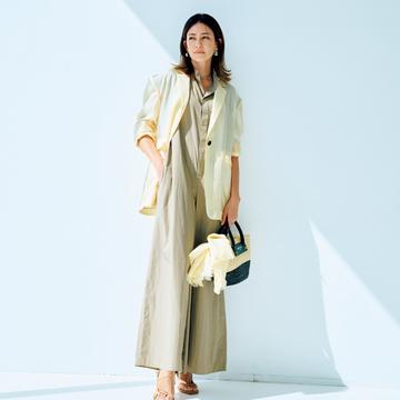 【甘くないのに華があるドライなベージュ】晴れた日射しを感じるドライベージュ×パステルイエロー