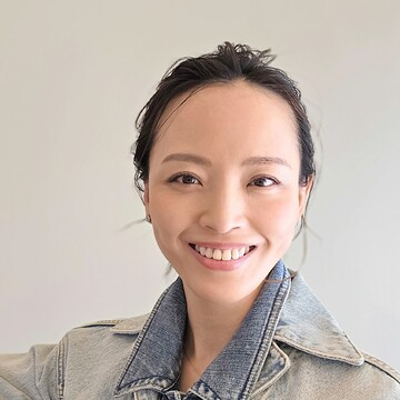 【春の風に似合う、大人のオールデニム】40代もっと自由に。レイヤードで楽しむ春