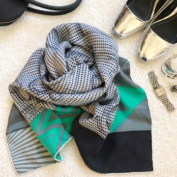 小物でかんたん華出しコーデ