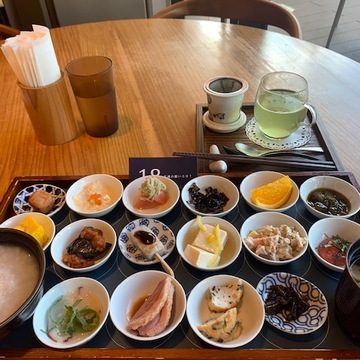 18品目の朝ごはん