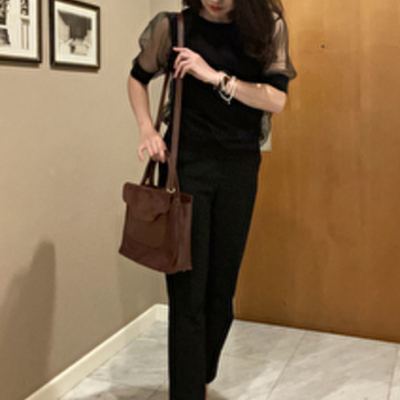 秋の小物を投入して初秋のカジュアルコーデ♡