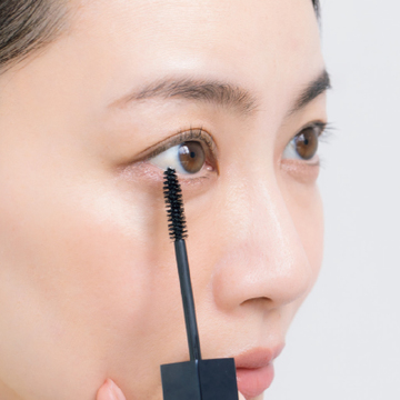 【アラフィー世代のマスカラ術②】下まつ毛にもマスカラ必須！