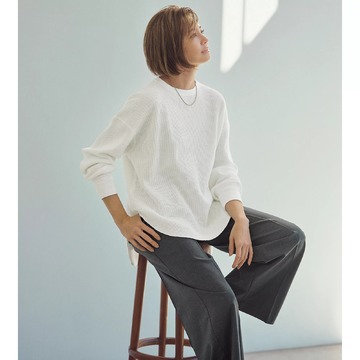  スタイリスト村山佳世子さんの別注アイテムが到着！新しい「大人カジュアル」は、ちょっとかっこよく