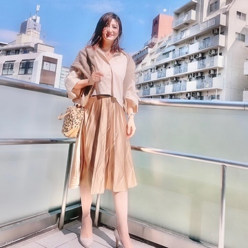 合わせやすいワイドブラウス２コーデ